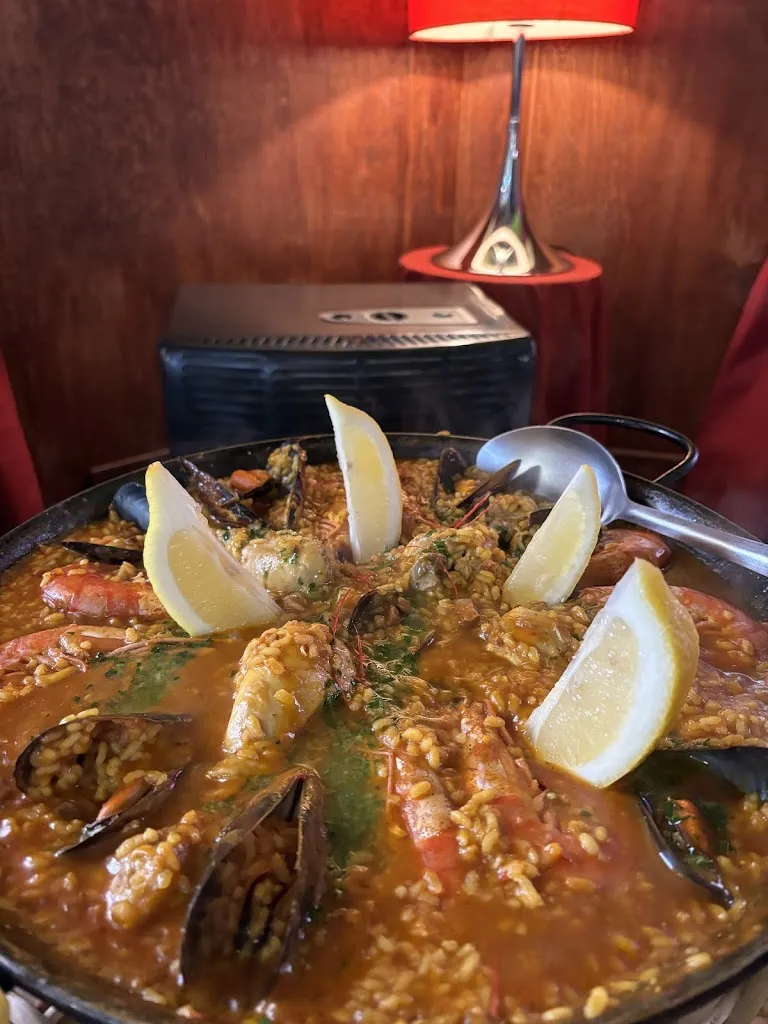 Katherine Lysenko_Catalunya amor meu_Figueres_review