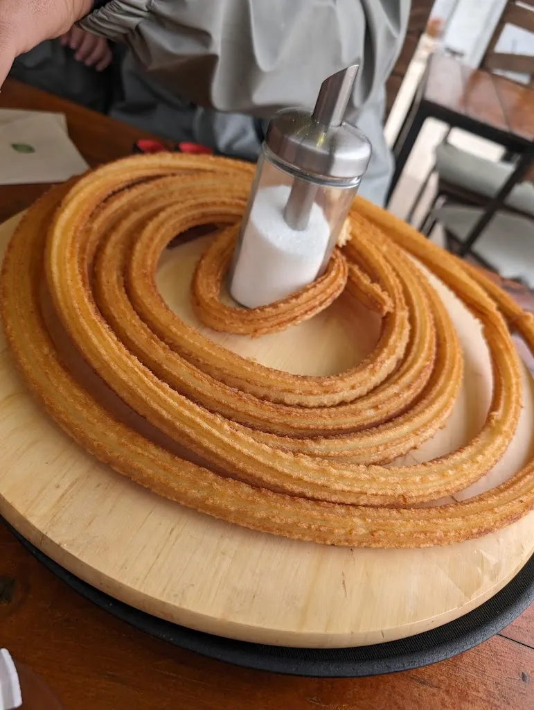 Vivian S._Fleca Cafeteria BdePAS i Xurreria Helena_Llambilles_review