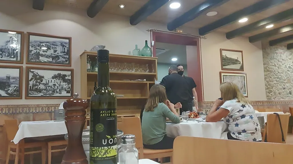 Restaurant Parrufu_Hostalric_slider_image_2