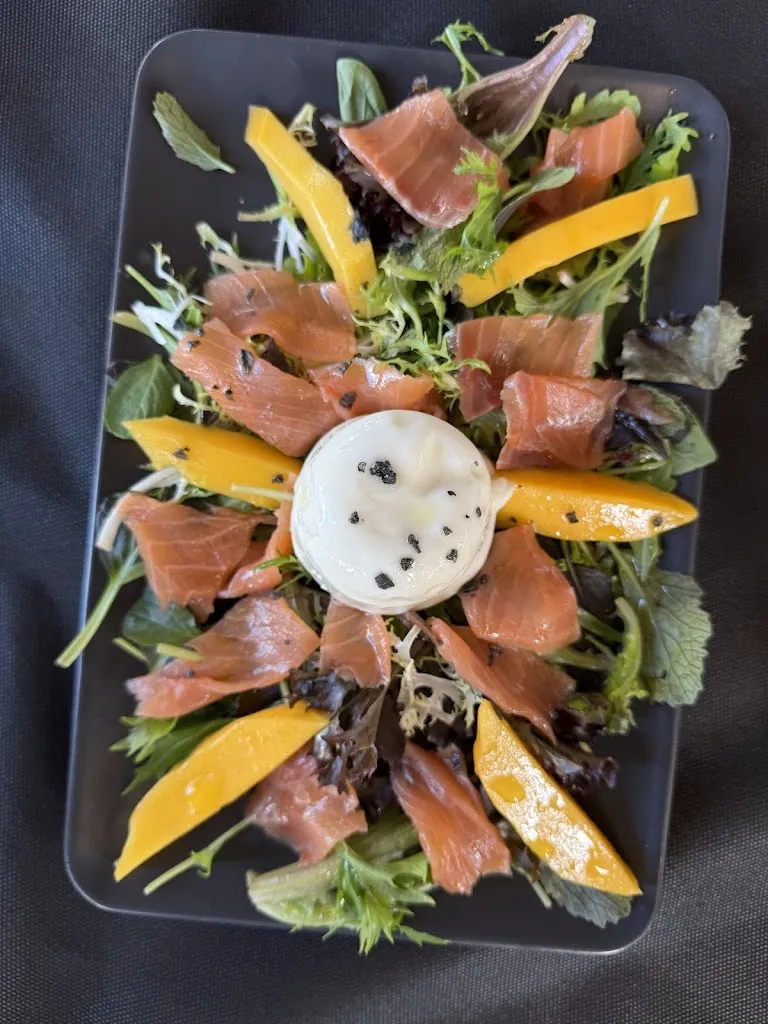 Fummetsvan_5punt16 Bar - Restaurant_Hostalric_review