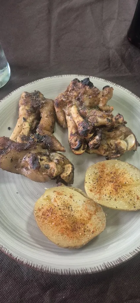 juani f_Restaurant La Conna d'Hostalric_Hostalric_review