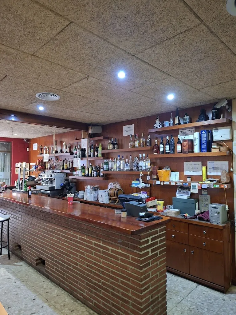 Bar restaurant Manel_Hostalric_slider_image_3