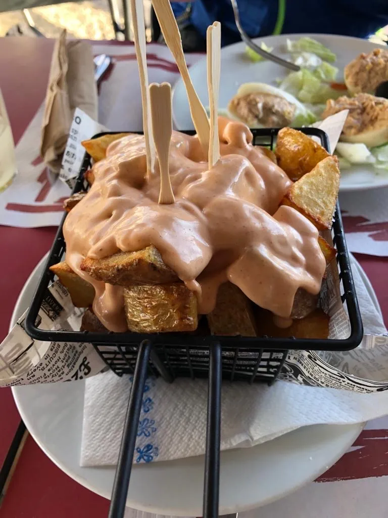 Julie Sheridan_Bar Esplèndid_Hostalric_review