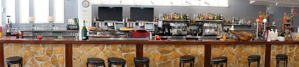 Hostalric 82 restaurant in Hostalric