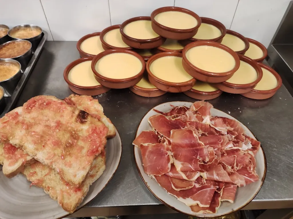 Restaurant Can Santos_Jonquera La_slider_image_2