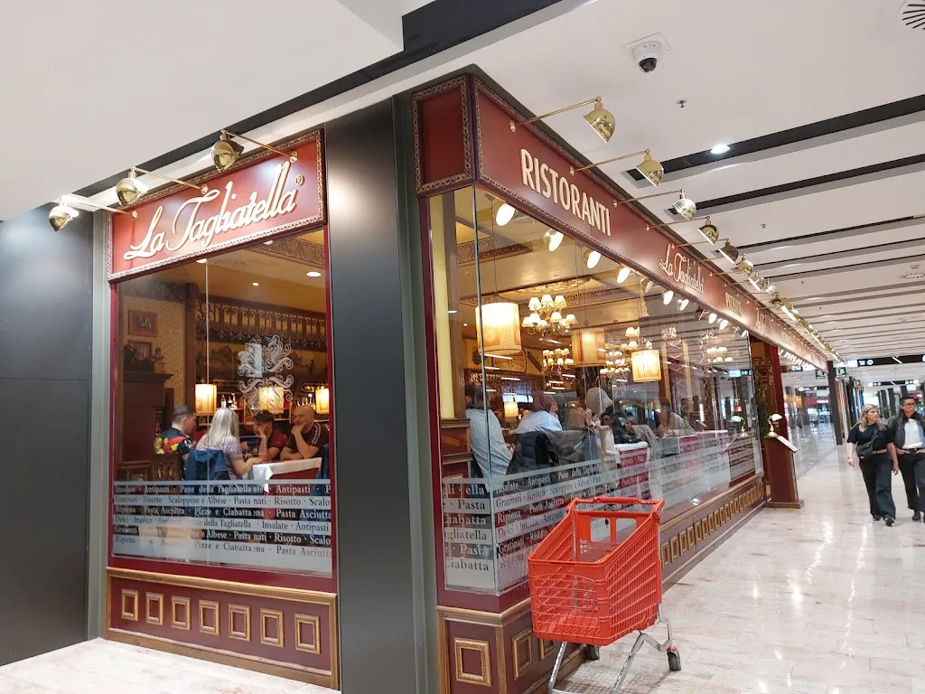 Margarida Brites_La Tagliatella_Jonquera La_review