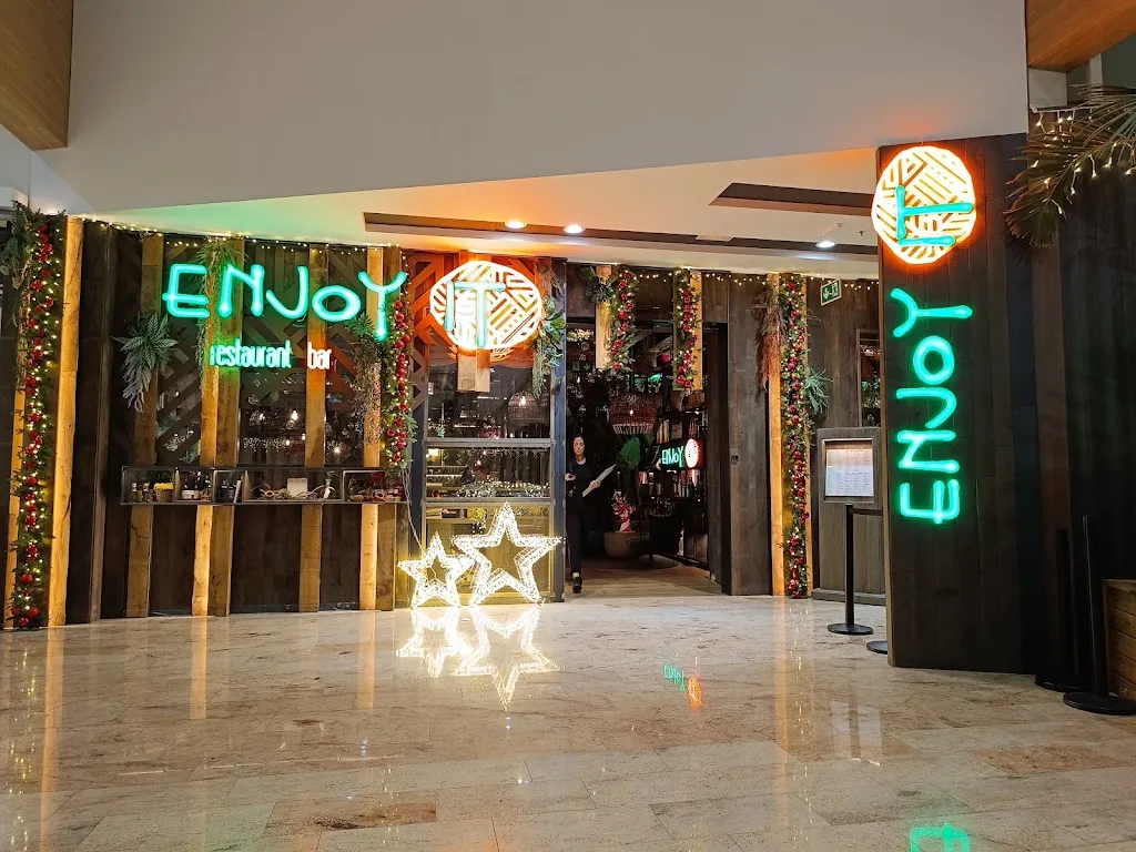 Enjoy It, La Jonquera_Jonquera La_slider_image_1