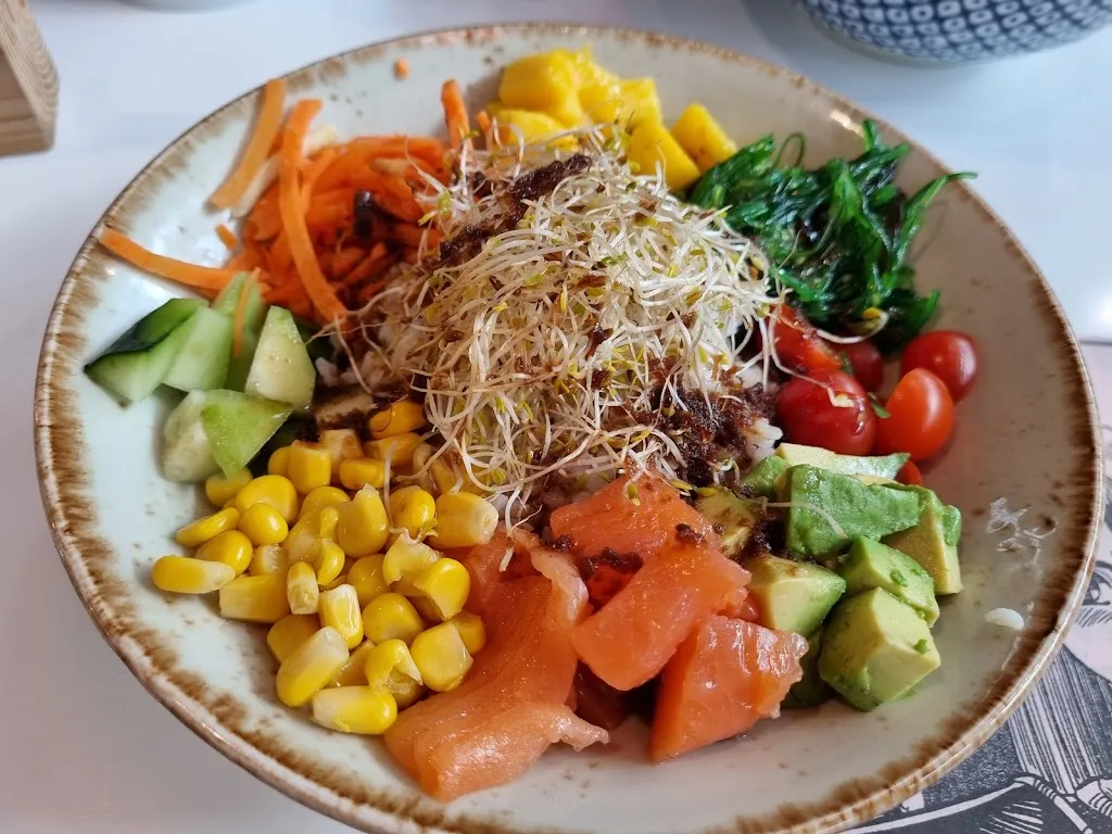 Jialing Cai_UDON Jonquera_Jonquera La_review