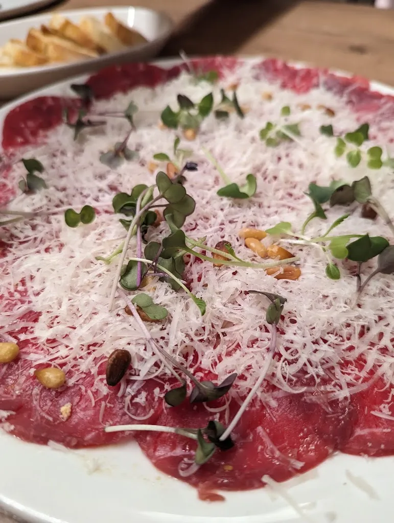 joelle eid_Restaurant El Canigó de l'Escala_Escala L_review