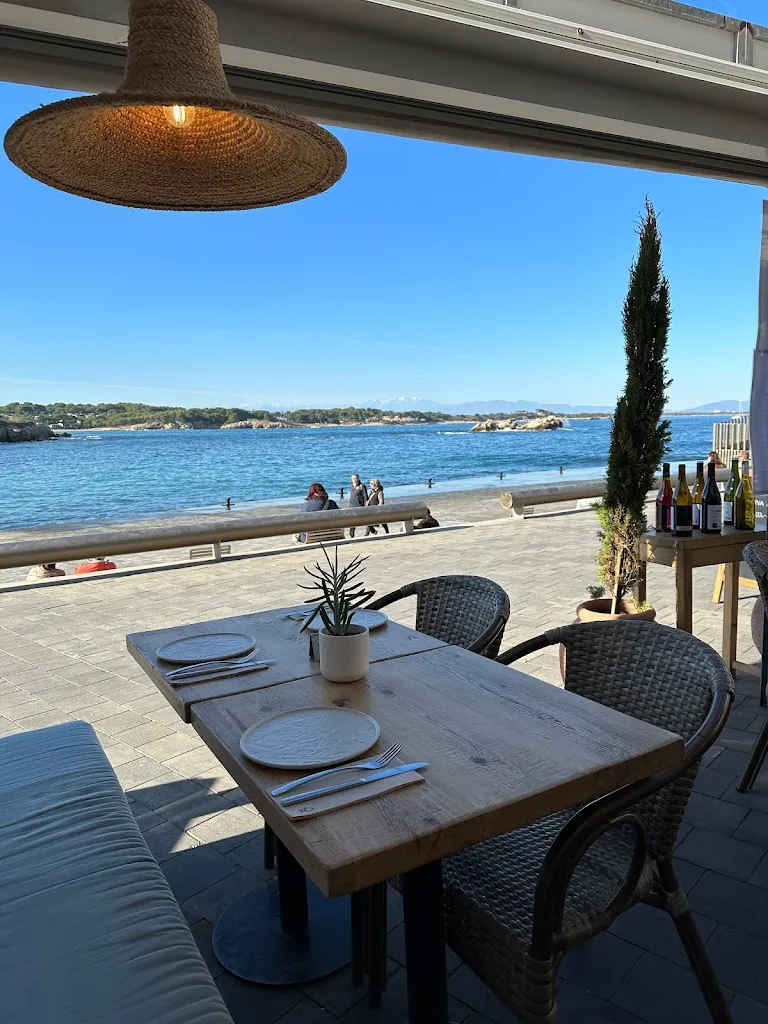 Restaurant El Canigó de l'Escala restaurant in Escala L