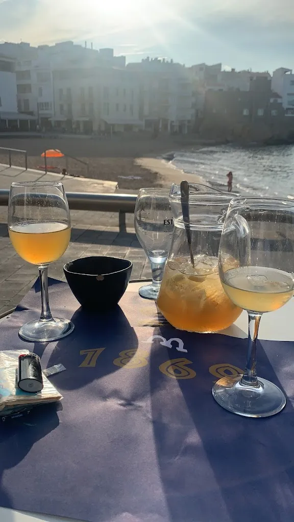 Isabella Almeida_Restaurant 1869_Escala L_review