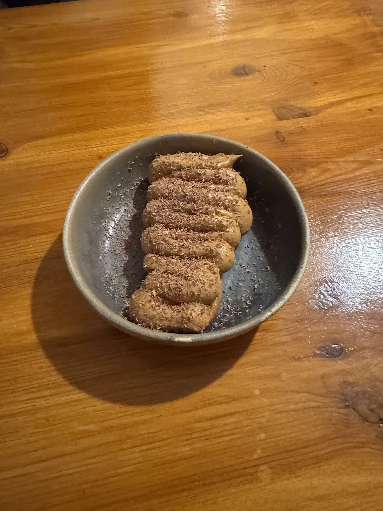 Barış Gürbüzler_El Remanso- cuina a les brases_Escala L_review