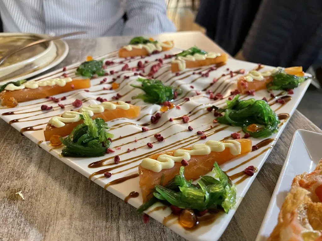 Menu_Uain bar&store_Escala L_image_8