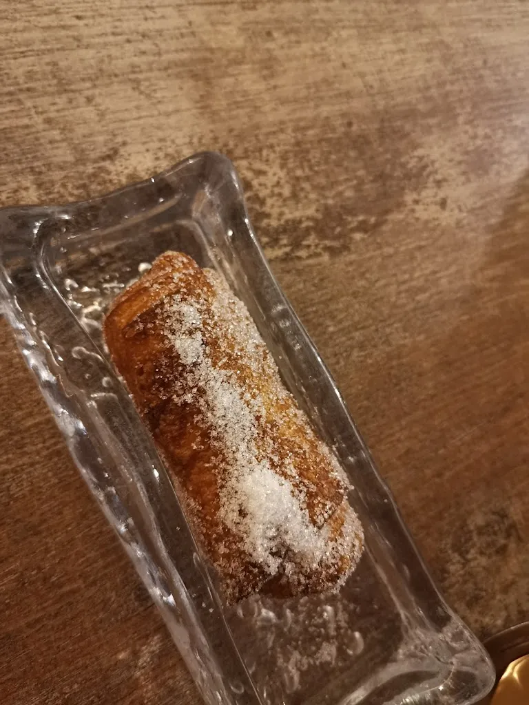 TH_Uain bar&store_Escala L_review