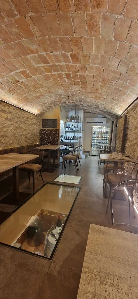 Uain bar&store_Escala L_slider_image_2