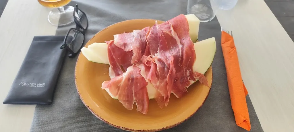 Dean Sharman_Bar Restaurant L'Escull_Escala L_review