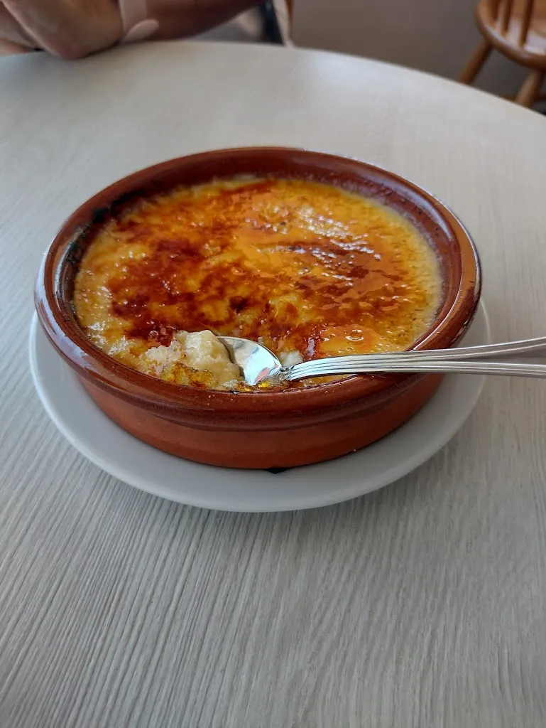 Alan Schreiber_El Patio Bistrot Tapes_Escala L_review