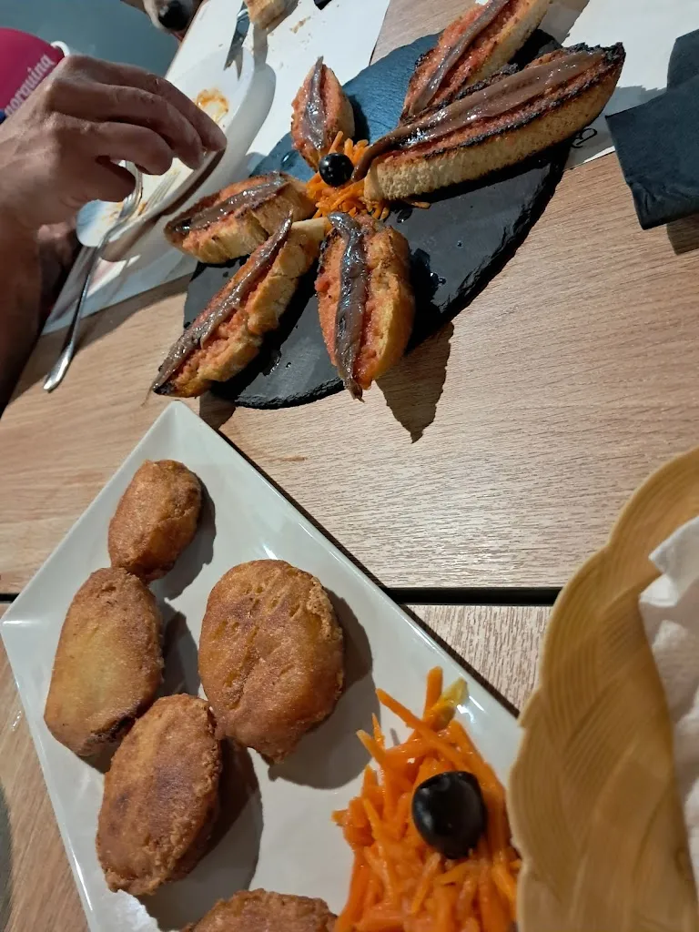 Menu_Bar Restaurante Mesón La Parrilla_Escala L_image_6