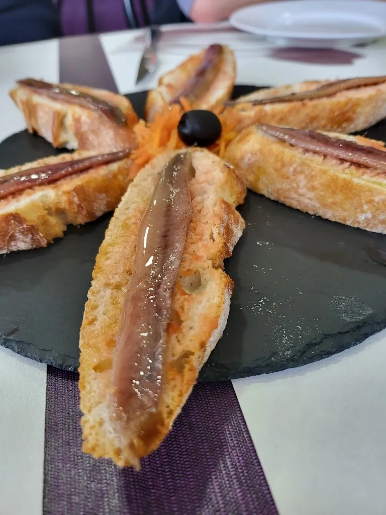 Menu_Bar Restaurante Mesón La Parrilla_Escala L_image_9