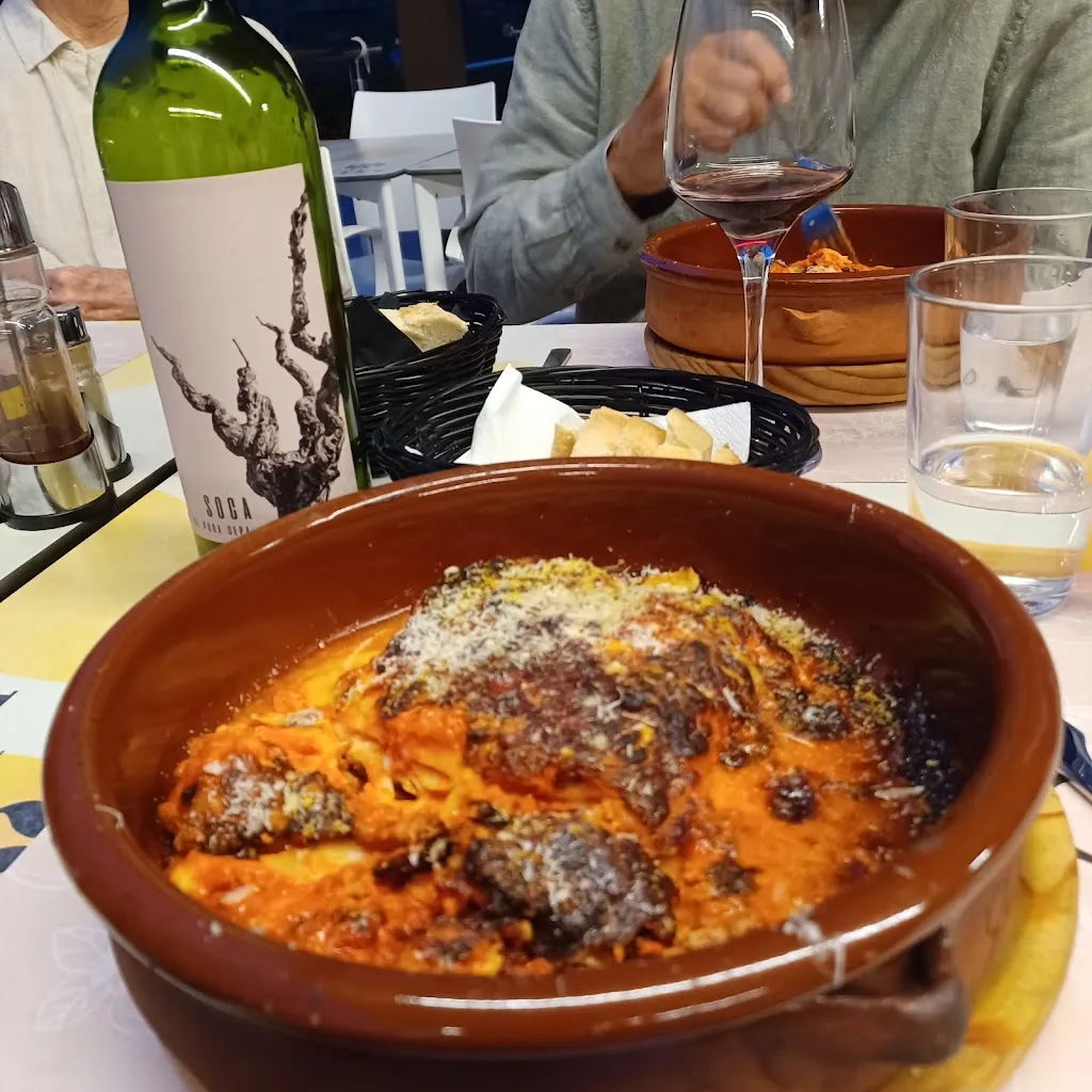 Steven Benz_Rostisseria Piko Piko_Escala L_review