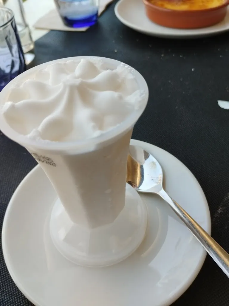 A.J. Sorolla_Sota Mar_Escala L_review