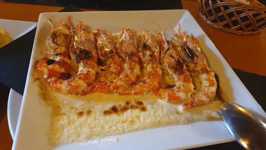 Conrad via sala_Restaurant Dachs_Llosses Les_review