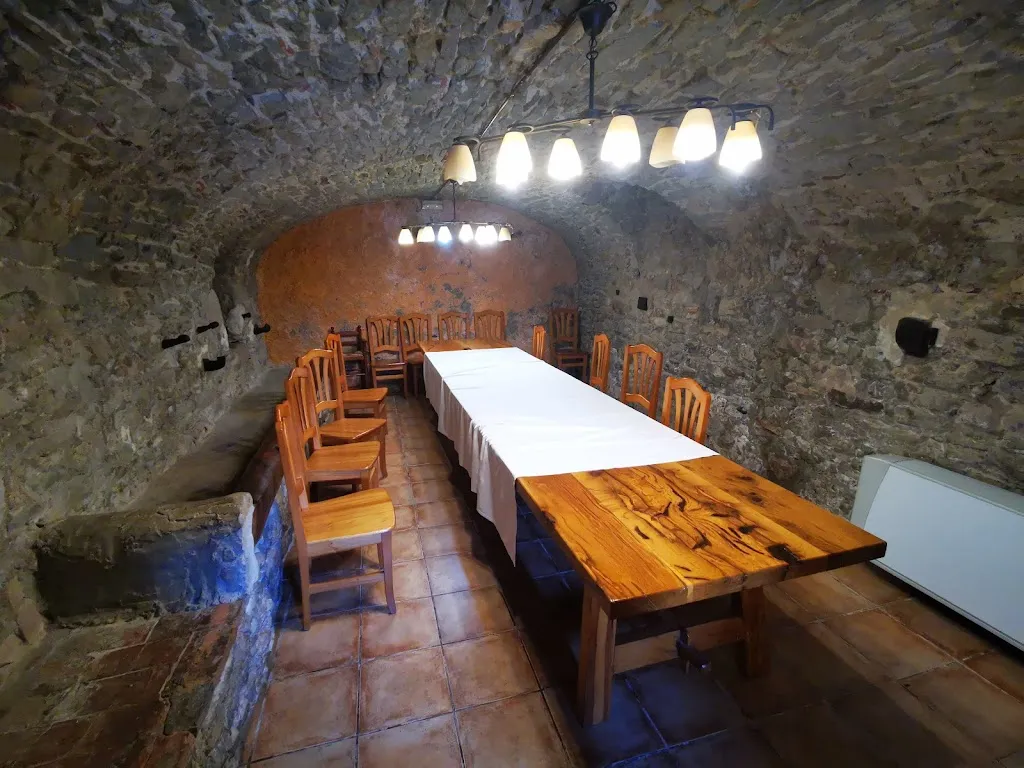 Restaurant Dachs_Llosses Les_slider_image_1