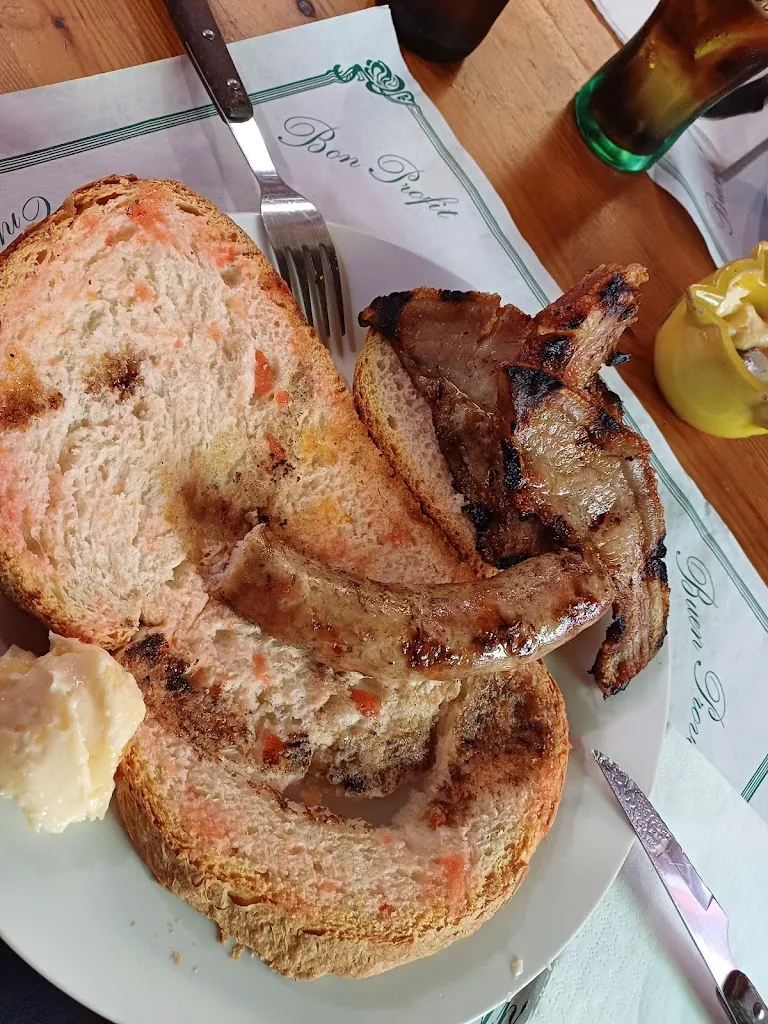 Yoli Vilchez_El Cremat_Llosses Les_review