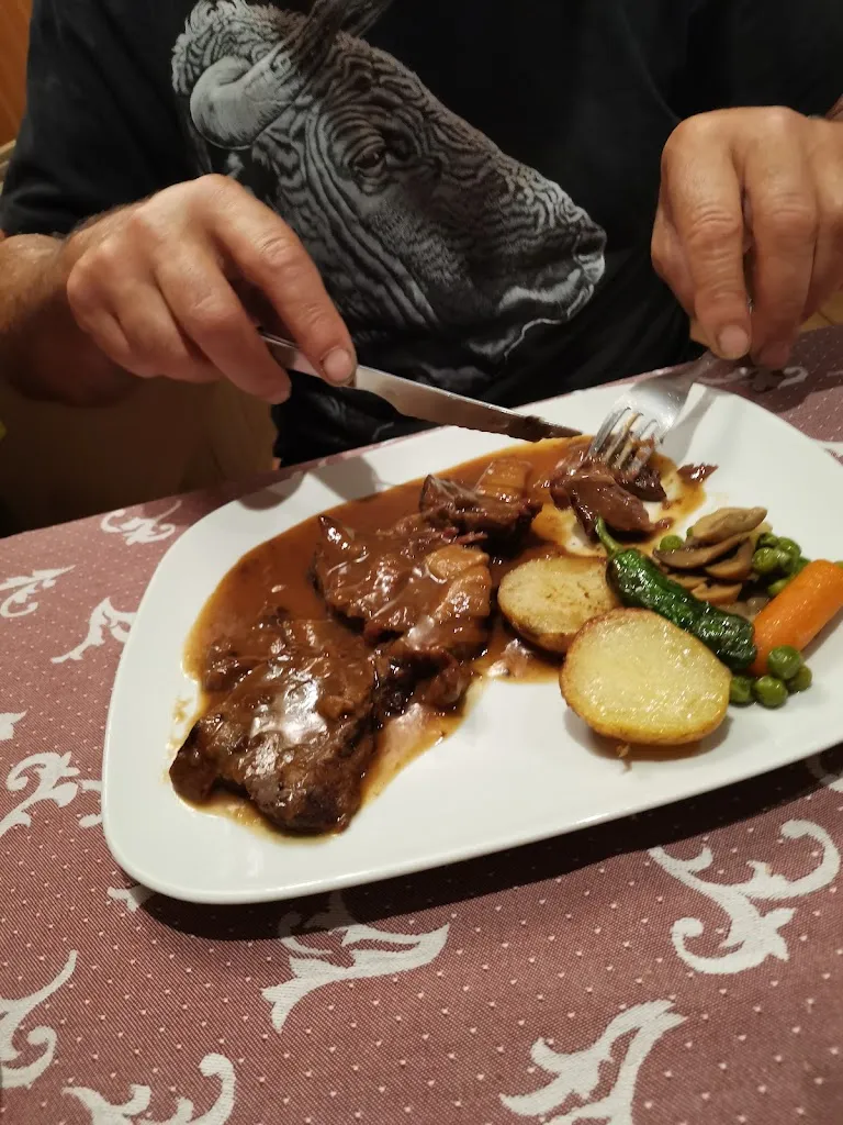 Marie Da Silva_La Quadra Restaurant_Maçanet de Cabrenys_review