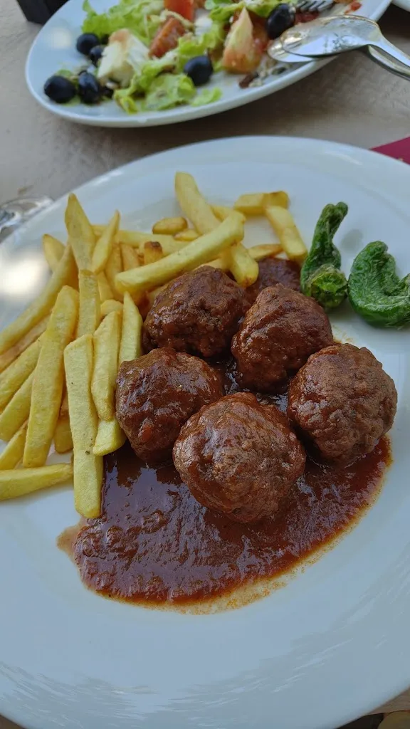 Restaurant Càmping Maçanet_Maçanet de Cabrenys_slider_image_3