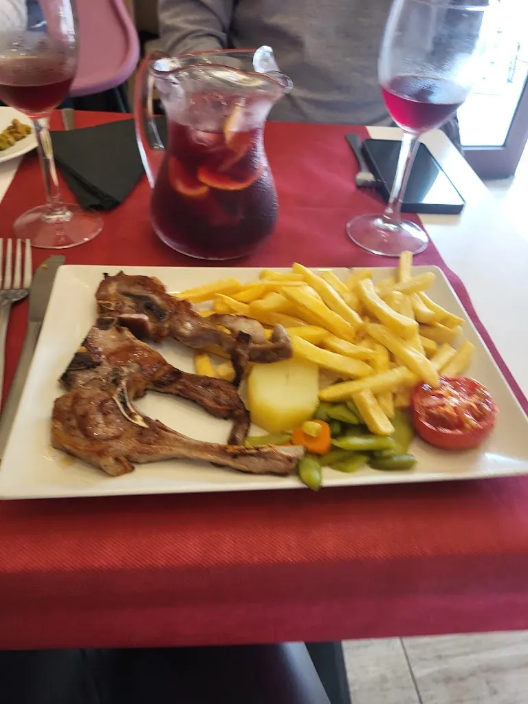 Menu_Bar-Restaurant La Mina_Maçanet de Cabrenys_immagine_8