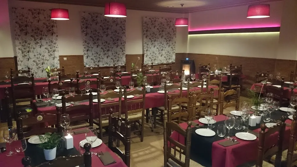 El Jardín de las Eras restaurant in Algueña