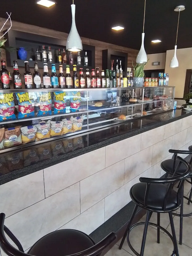 Jesus Mar Blau_Quart De Litre_Llagostera_review