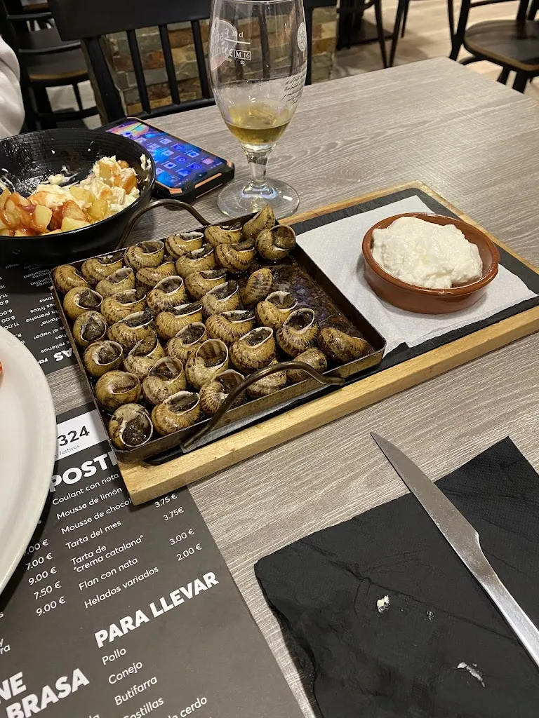 Nataliya Belkina_Tarek Bar Restaurant_Maçanet de la Selva_review