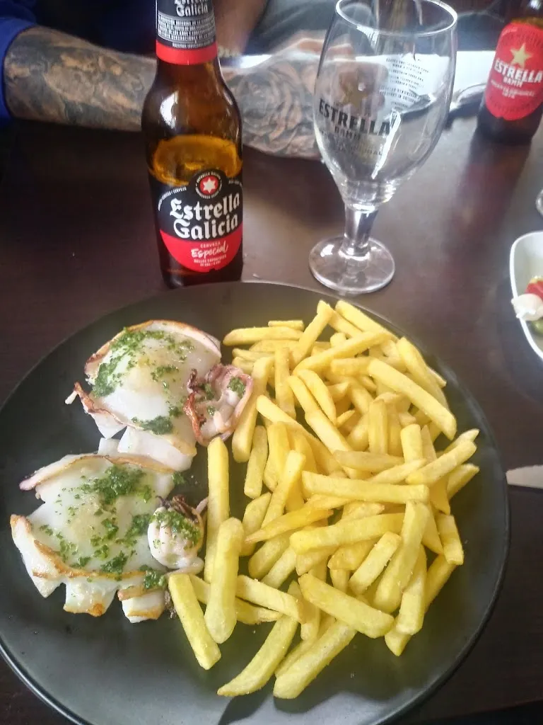 Juan Álvarez Martínez_Bar Restaurant La Cantonada_Maçanet de la Selva_review