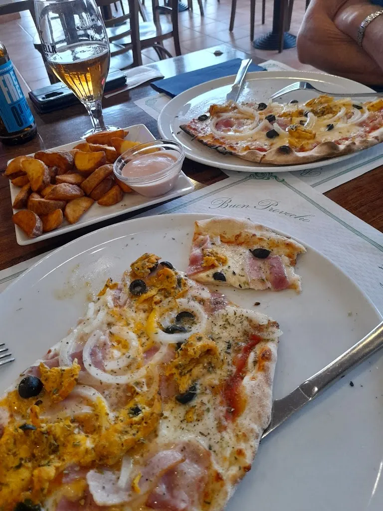 Pamela Richman_Cafè Bar Pizzeria Camí d'Ítaca_Maçanet de la Selva_review