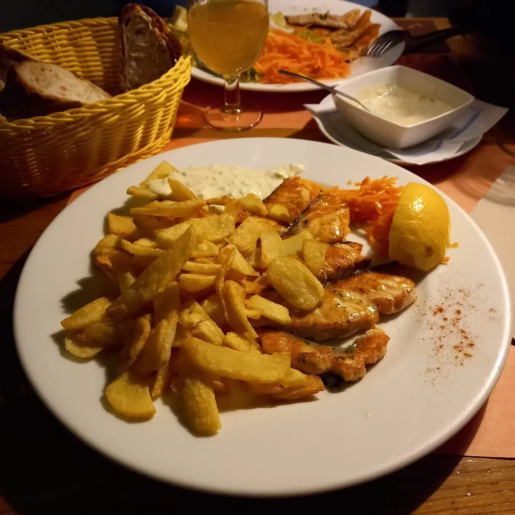 Eva_La Fusta Restaurant Bar_Lloret de Mar_review