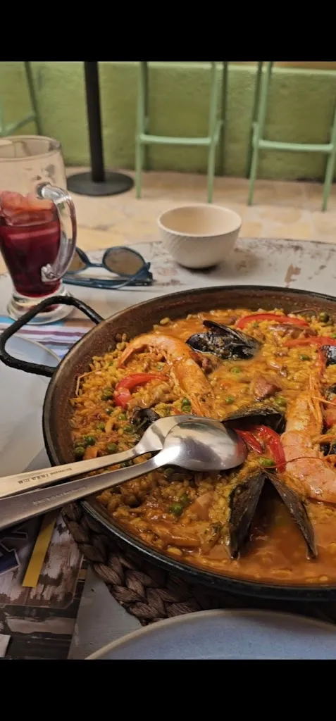 Dawid Zapotoczny_Café la Habana_Lloret de Mar_recensione