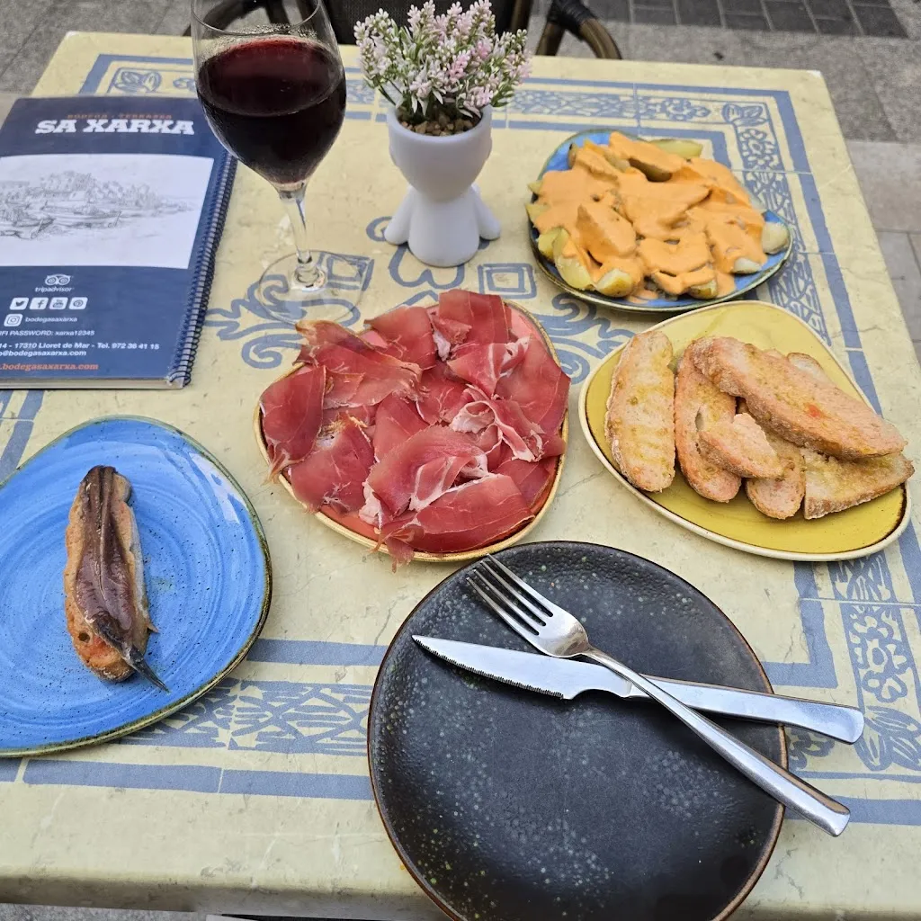 Kirit Thakore_Bodega Sa Xarxa_Lloret de Mar_review