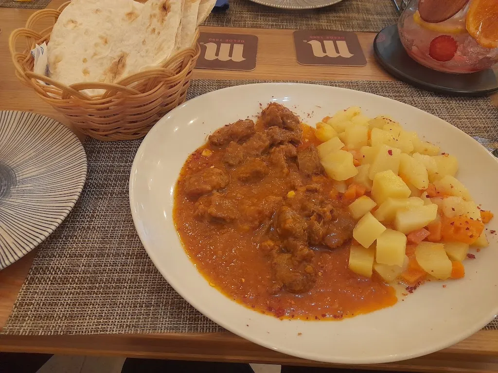 Menu_Restaurant Ugolok_Lloret de Mar_image_9