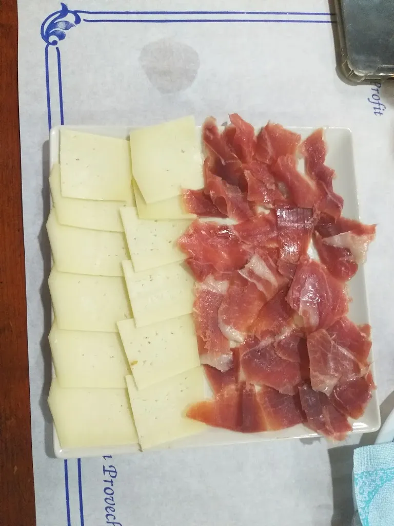 Menu_Bodega Manolo Cotano_Lloret de Mar_image_6