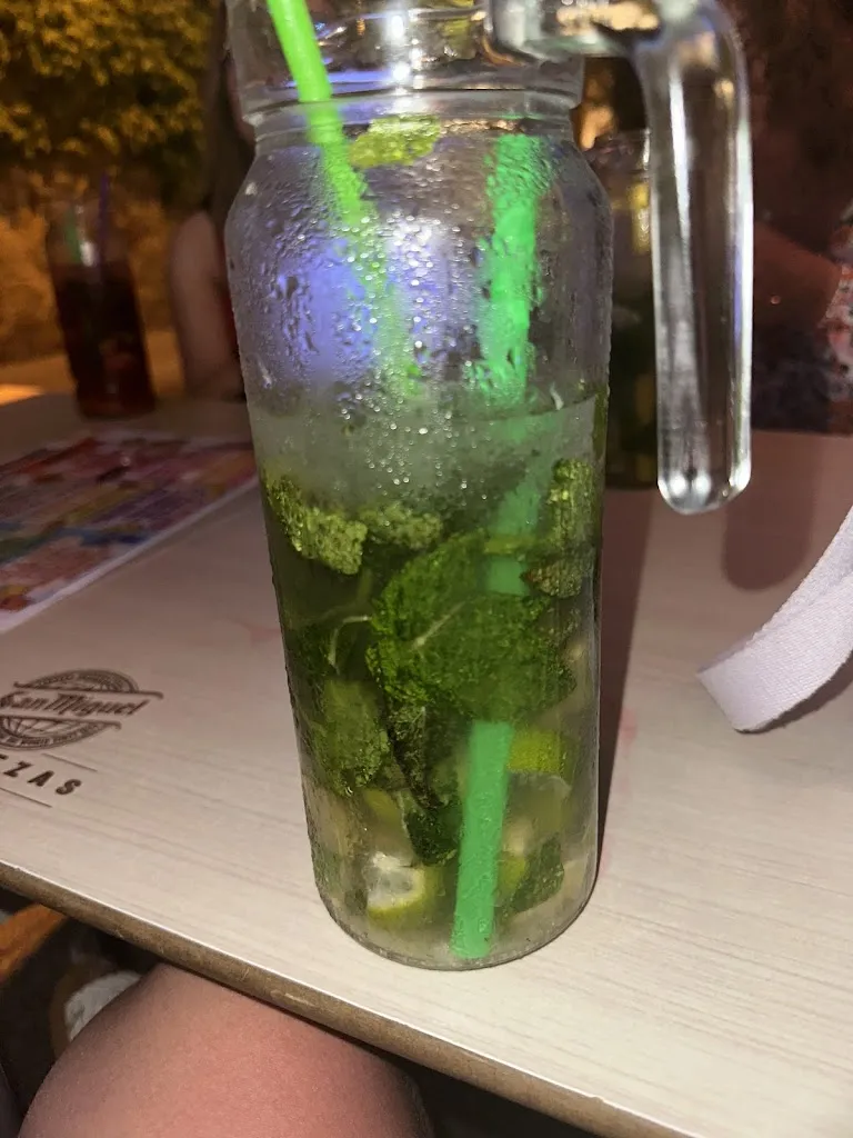 Maaike de vriend_FLASHION FOOD_Lloret de Mar_review