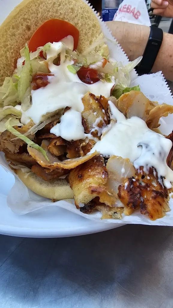 Steve Courtney Cohen_KEBAB MADRID_Baña A_review