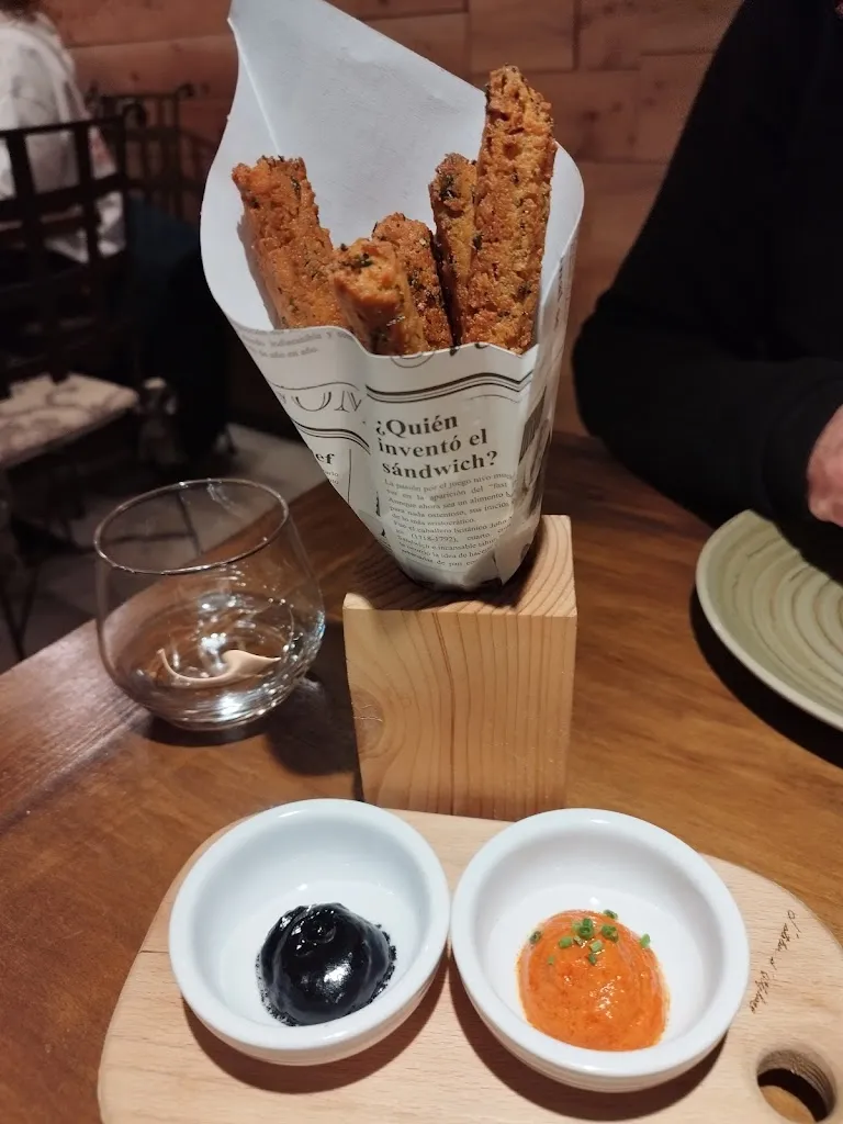 Menu_Restaurant Raval 13_Llívia_immagine_8