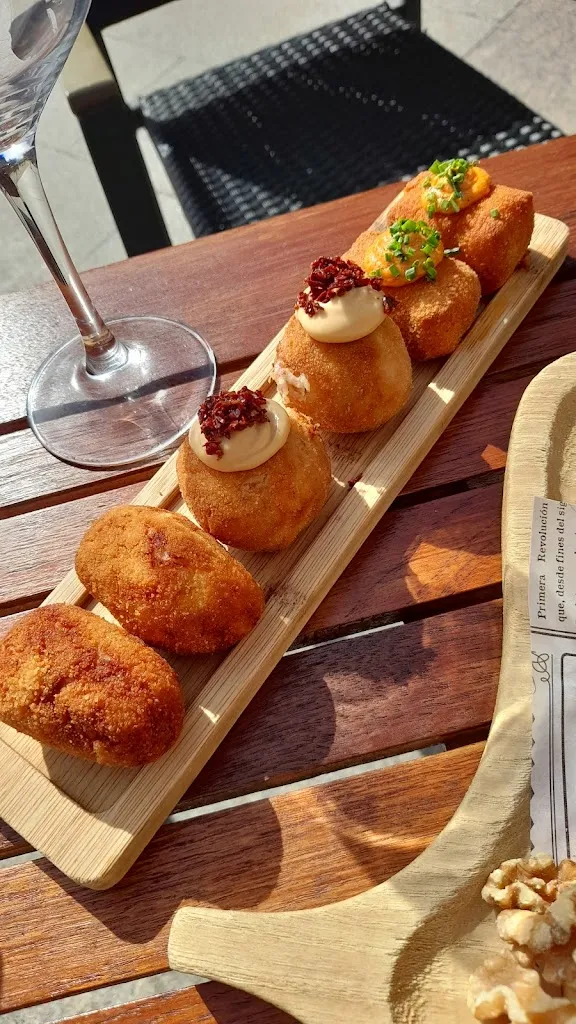 Marc Ll._El Jardí_Llívia_review