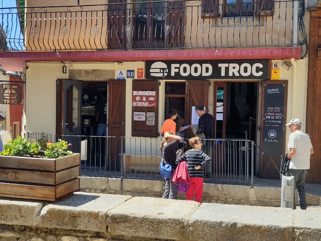 Food Troc_Llívia_slider_image_1