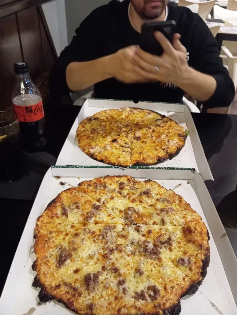 Menu_Pizzes Nacho_Llívia_image_5