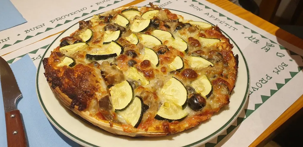 Santosh Venkataraman_La bambola de Llívia_Llívia_review