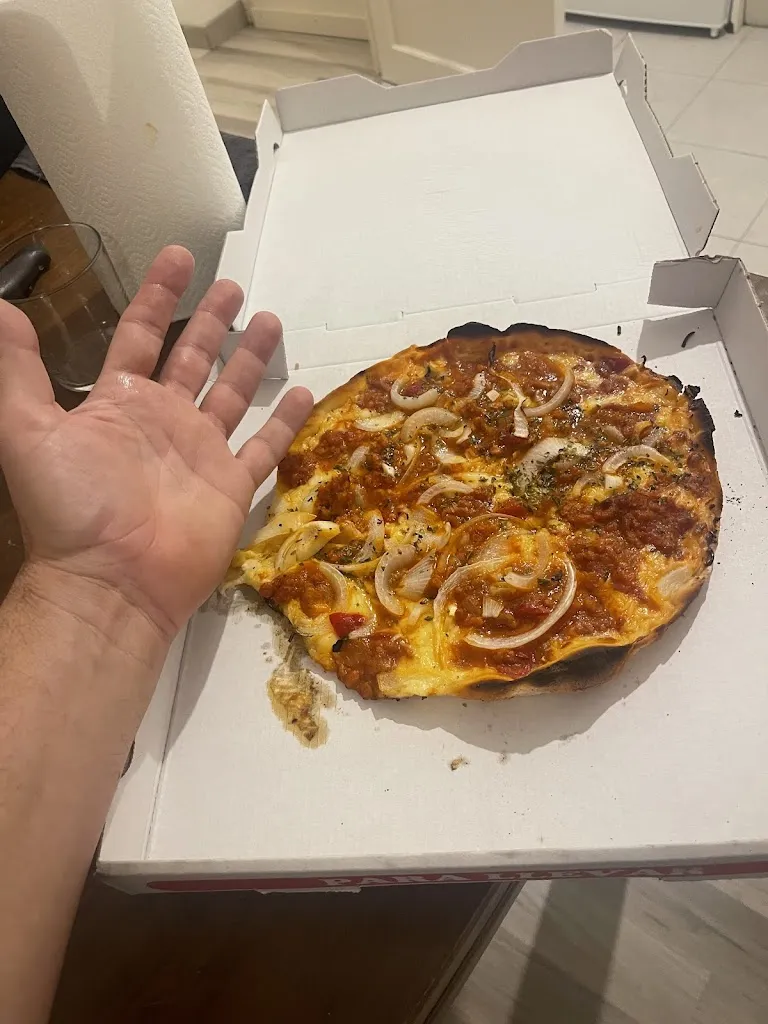 Xerxi Del rio_La bambola de Llívia_Llívia_review