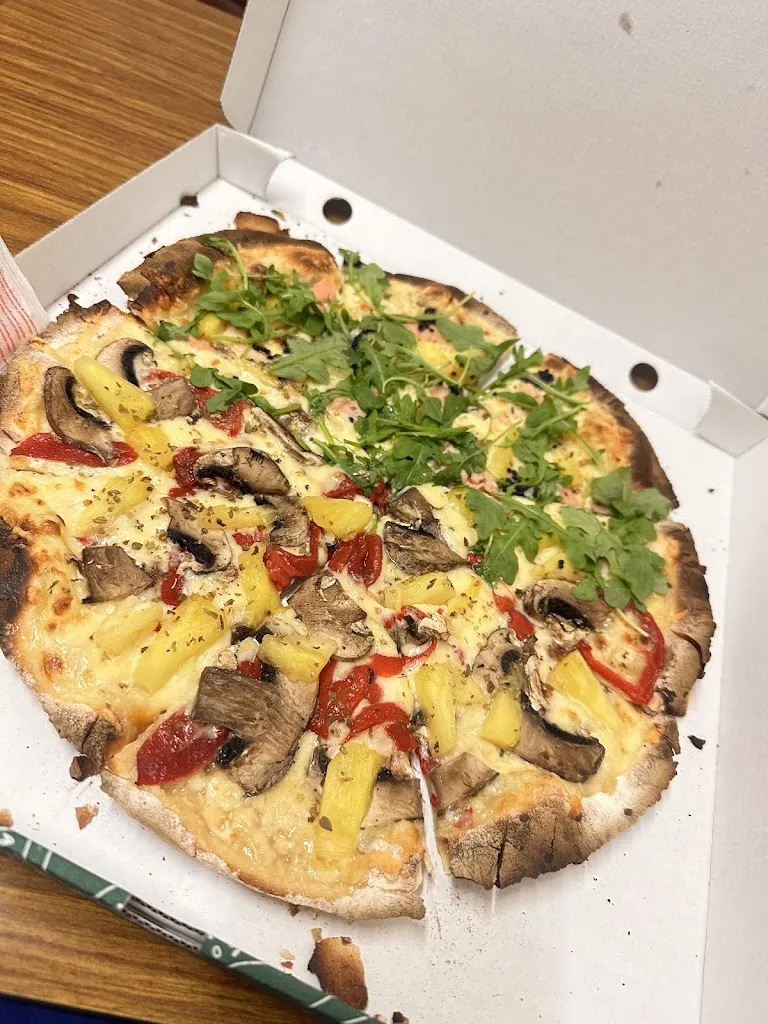 Menu_Papa Pizza_Llívia_image_6